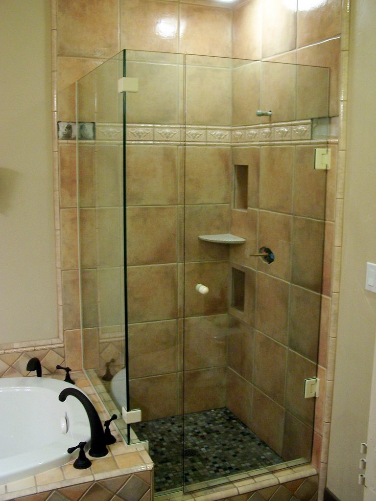 Shower Doors | Western Glass Company